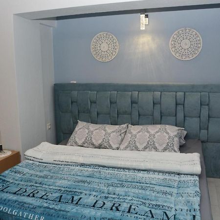 Vrasná Pegasus Sea View Luxury Apartments מראה חיצוני תמונה