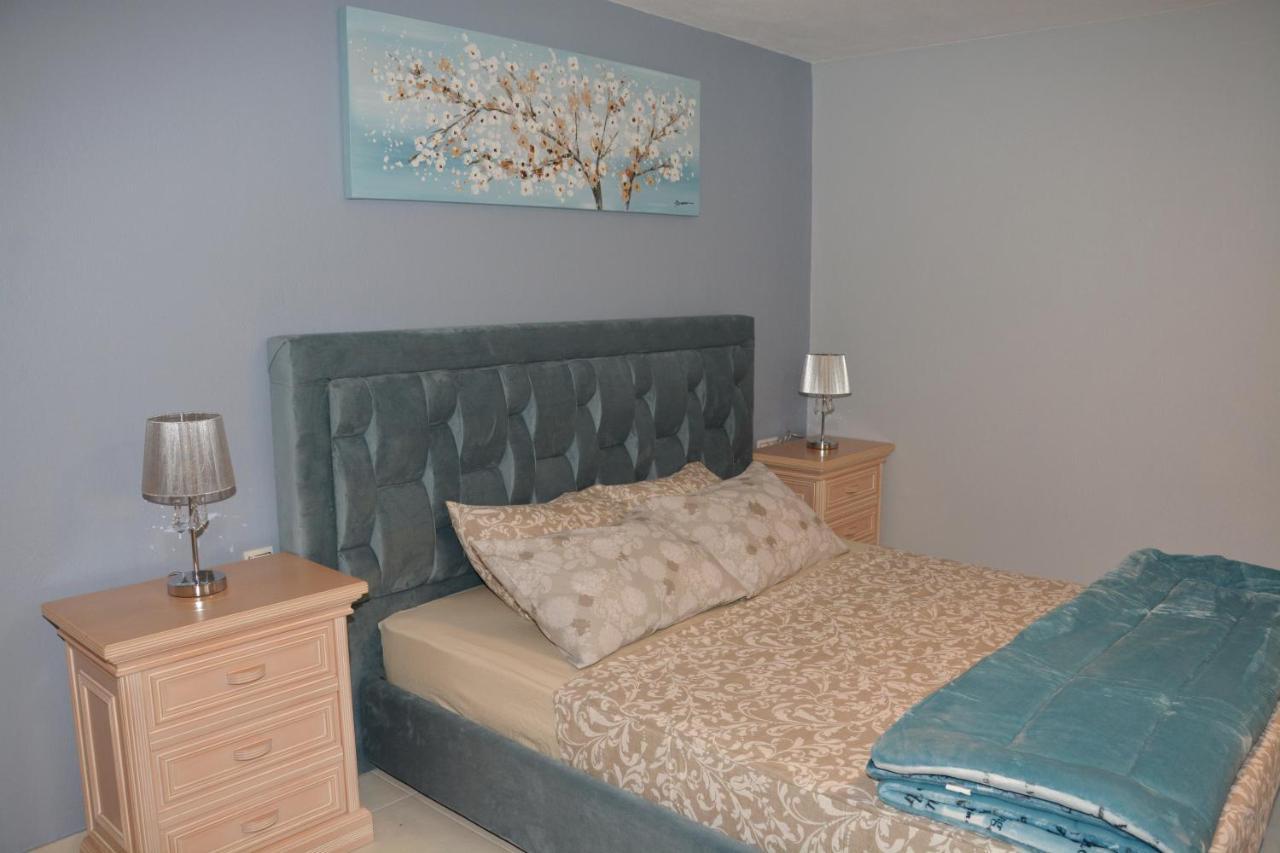 Vrasná Pegasus Sea View Luxury Apartments מראה חיצוני תמונה
