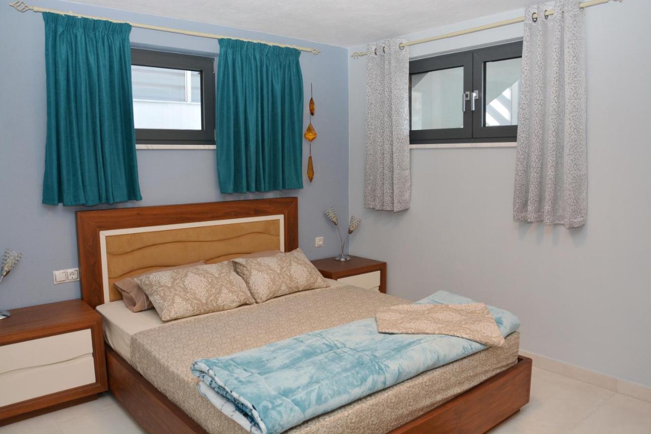 Vrasná Pegasus Sea View Luxury Apartments מראה חיצוני תמונה