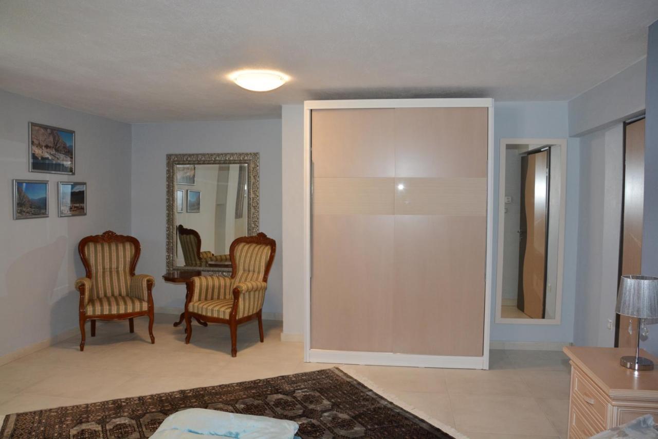 Vrasná Pegasus Sea View Luxury Apartments מראה חיצוני תמונה